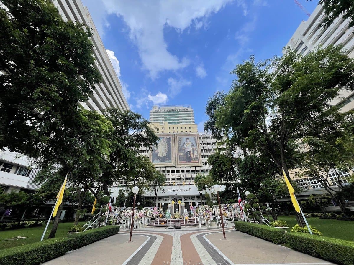 Siriraj Hospital