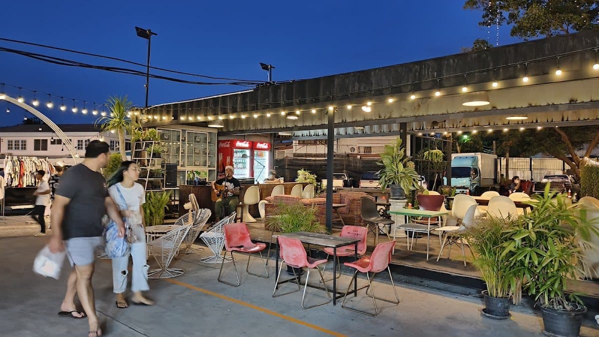 JJ Green 2 Night Market