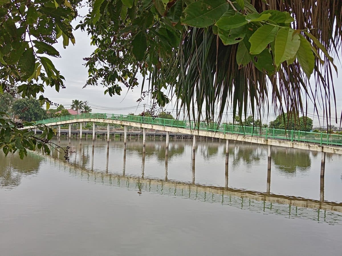 Seri Thai Park