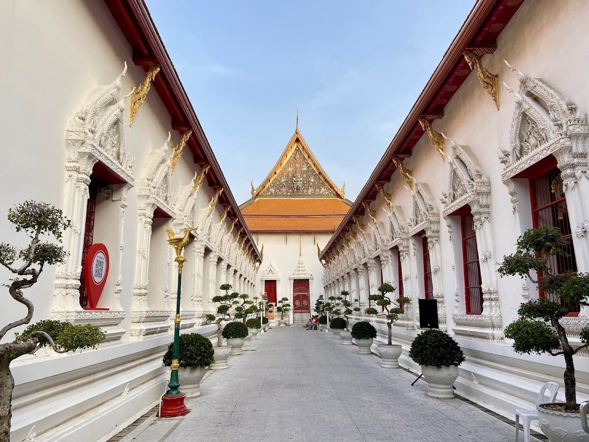 Wat Mahathat Yuwaratrangsarit